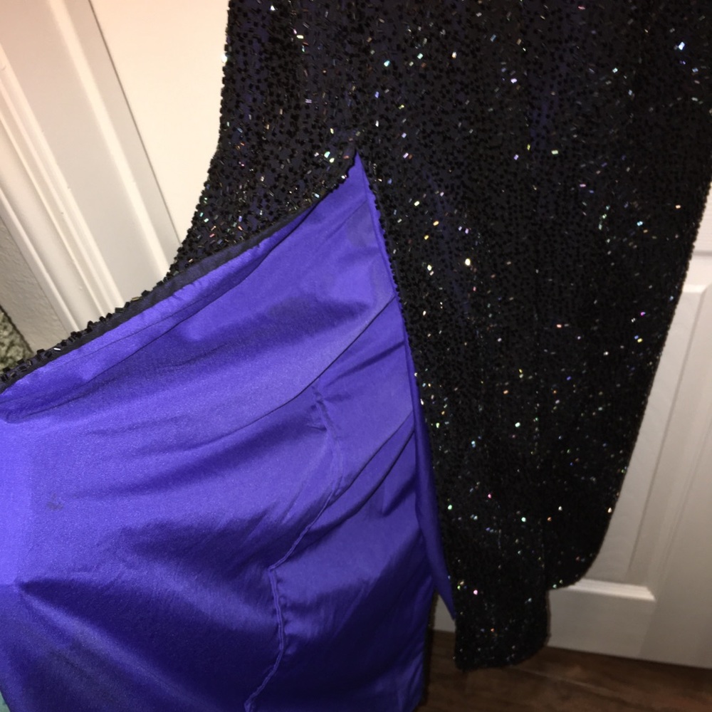 PROM DRESS - Picture 4 of 6